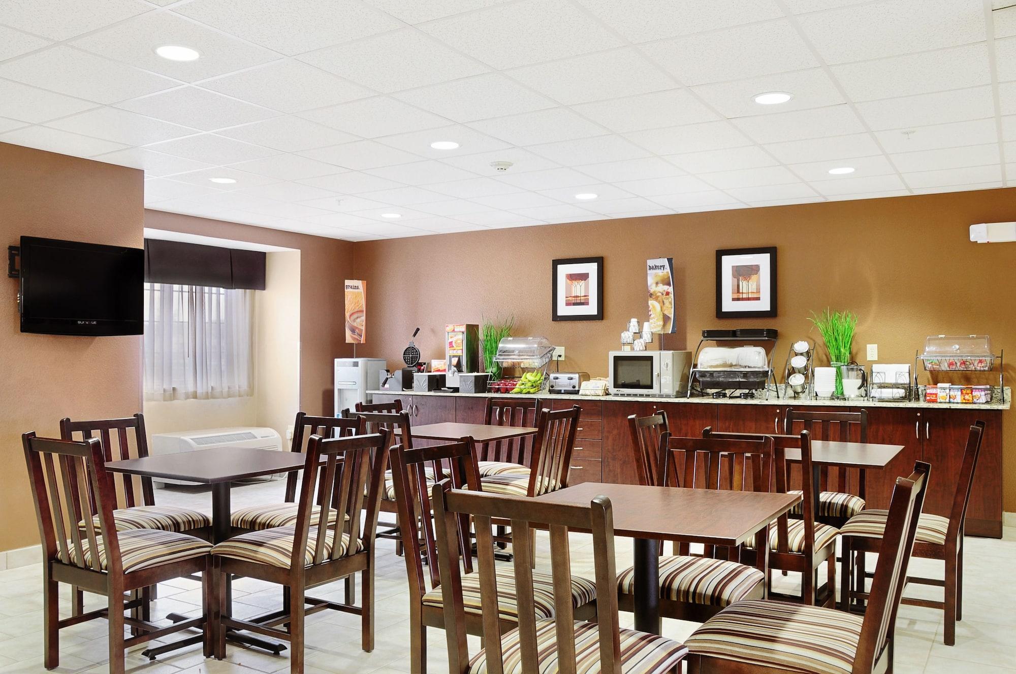 Microtel Inn & Suites By Wyndham Austin Airport Exterior foto